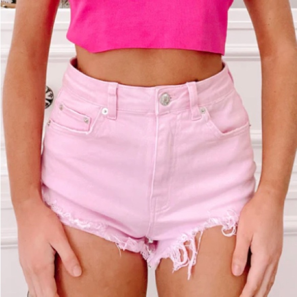 NWOT Sassy Shortcake boutique light pink jean shorts size S